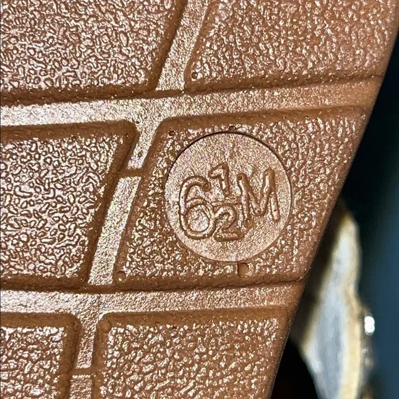 Annie Women's 6.5 White Floral Rhinestone Beaded Flat Sandals, NWOT - Picture 8 of 10